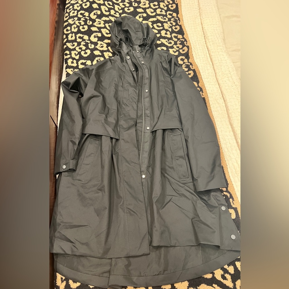 Athleta Rain and Wind Jacket